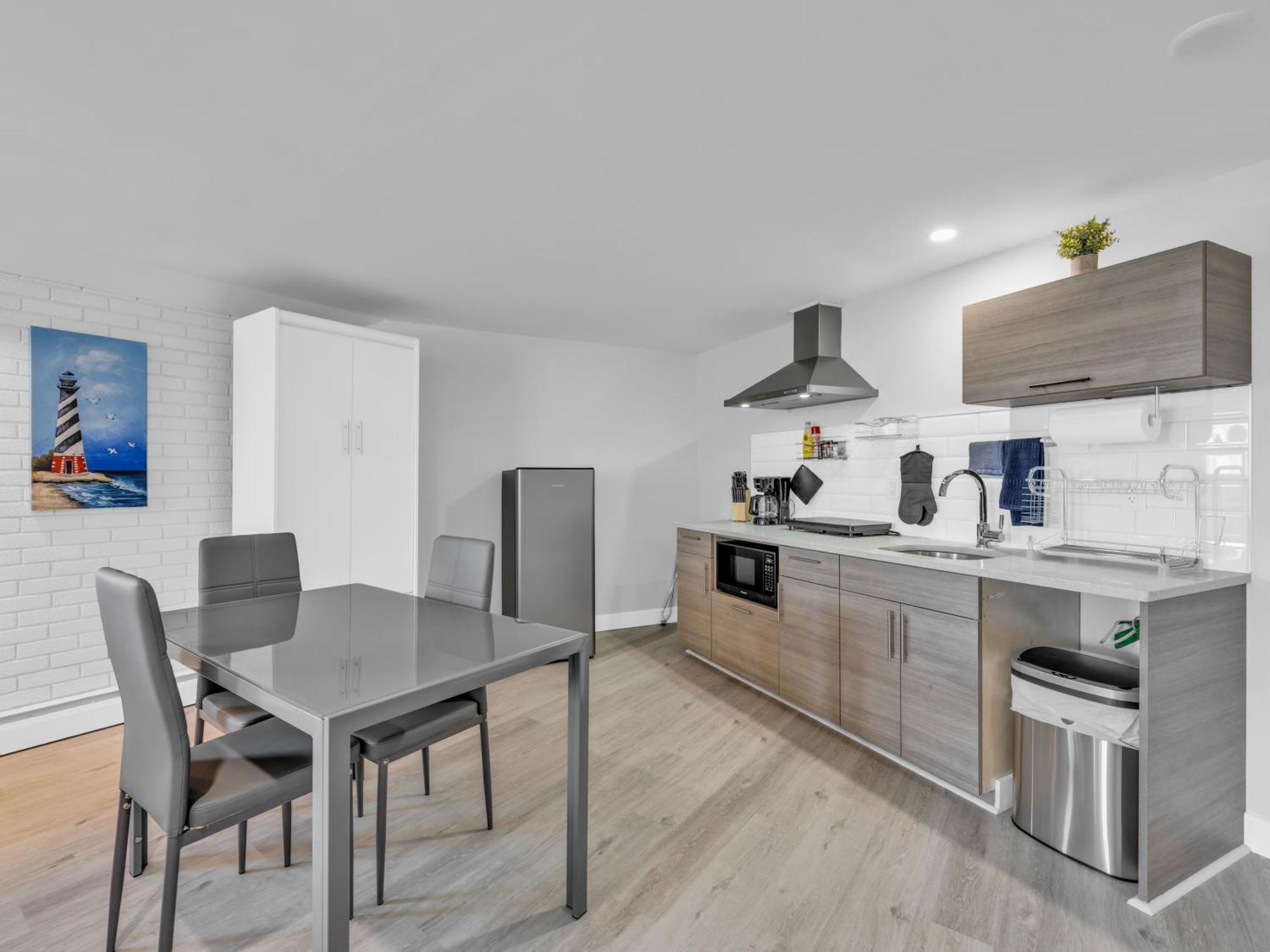 Cliffside Suite #3 - Seacliff Beach Suites Leamington Exteriér fotografie